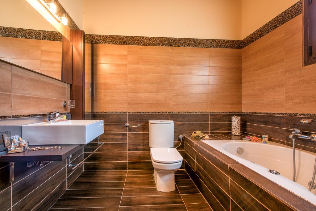 Astarte Villas - Kyveli Luxurious Private Villa Gaitani Oda fotoğraf